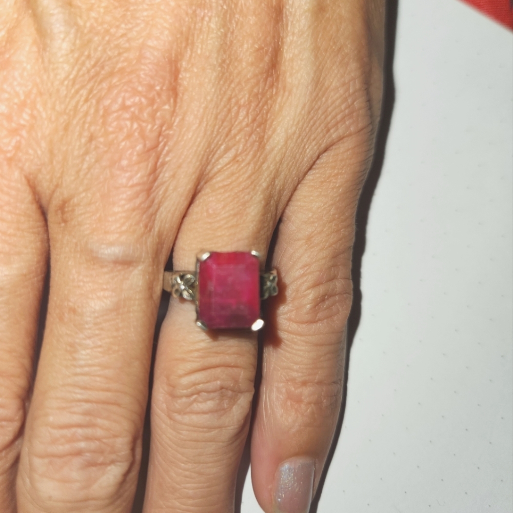 RUBY Ring